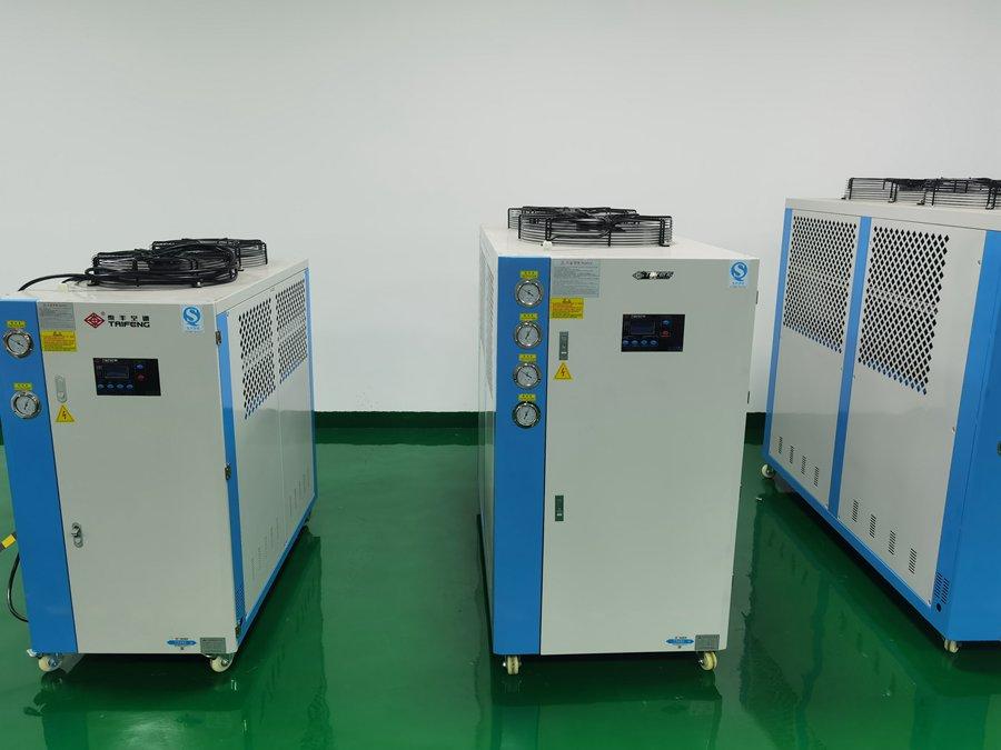 冷水機(jī)組進(jìn)水了應(yīng)如何處理？冷水機(jī)組進(jìn)水解決措施！